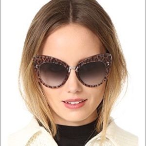 Stella Mccartney Oversized Cat-eye sunglasses
